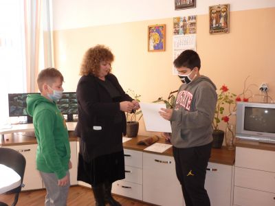 Конкурс за изработване на мартеница  - СУ Христо Ботев - Камено